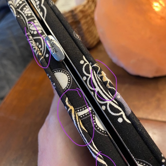 ThirtyOne Wallet - Picture 8 of 9